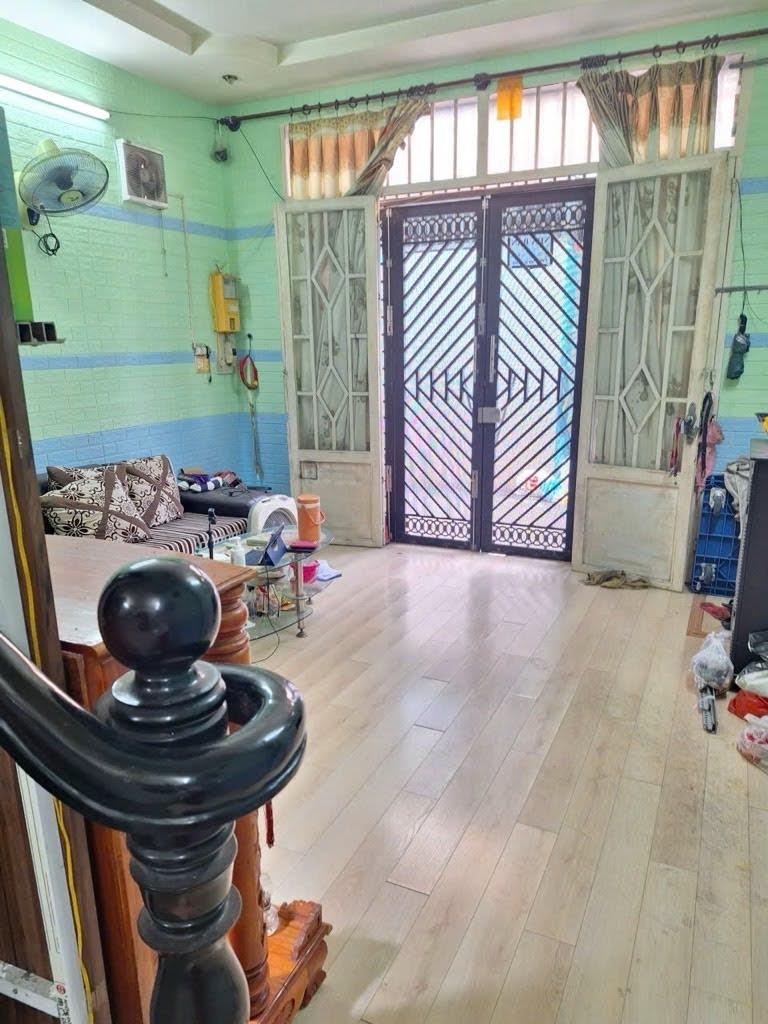 Bán nhà Gò Vấp, hẻm xe hơi Quang Trung, gần Vincom,  40M², 5 tỷ TL
